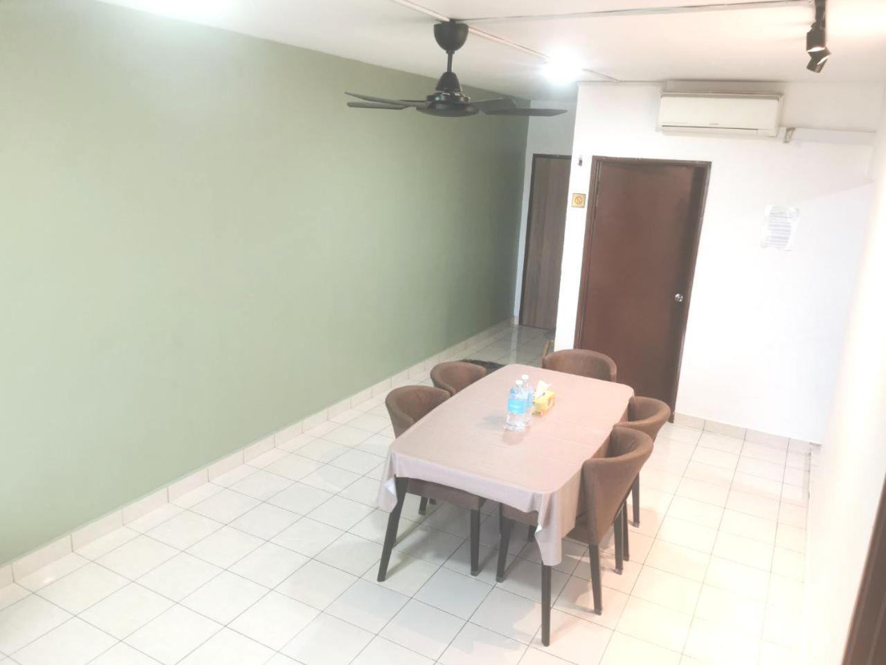 Apartment Putatan Platinum With Pool